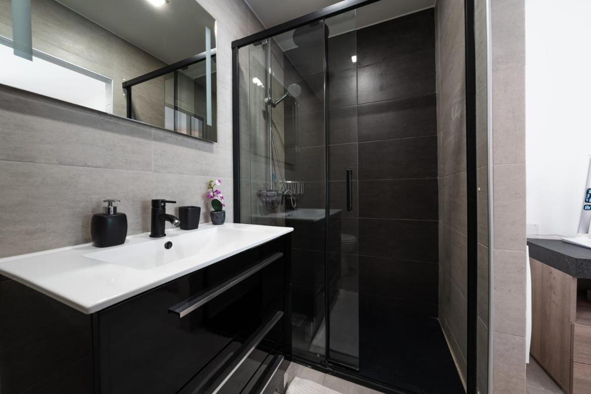 Luxury Apartment Near Cascais Town & Marina Exterior photo