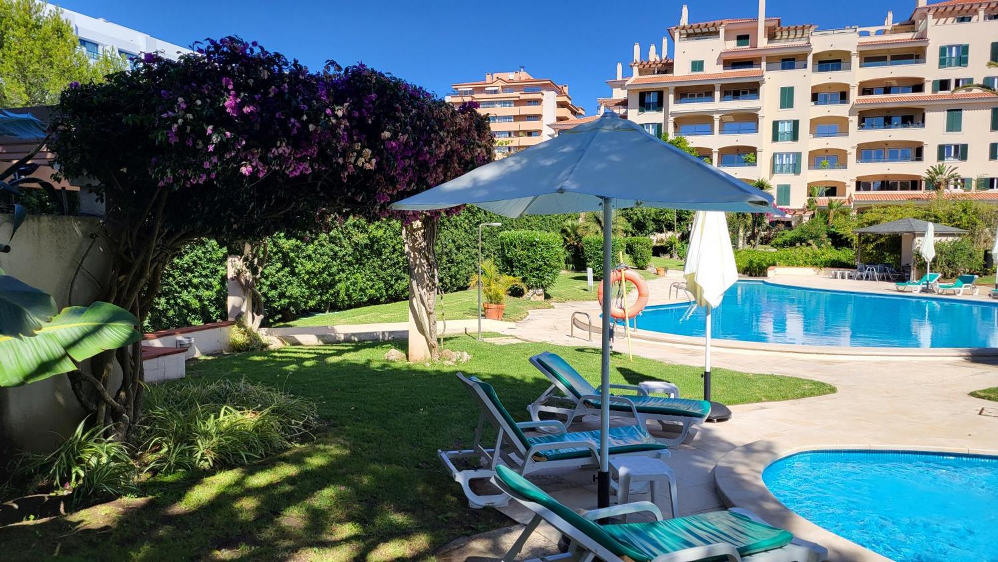 Luxury Apartment Near Cascais Town & Marina Exterior photo